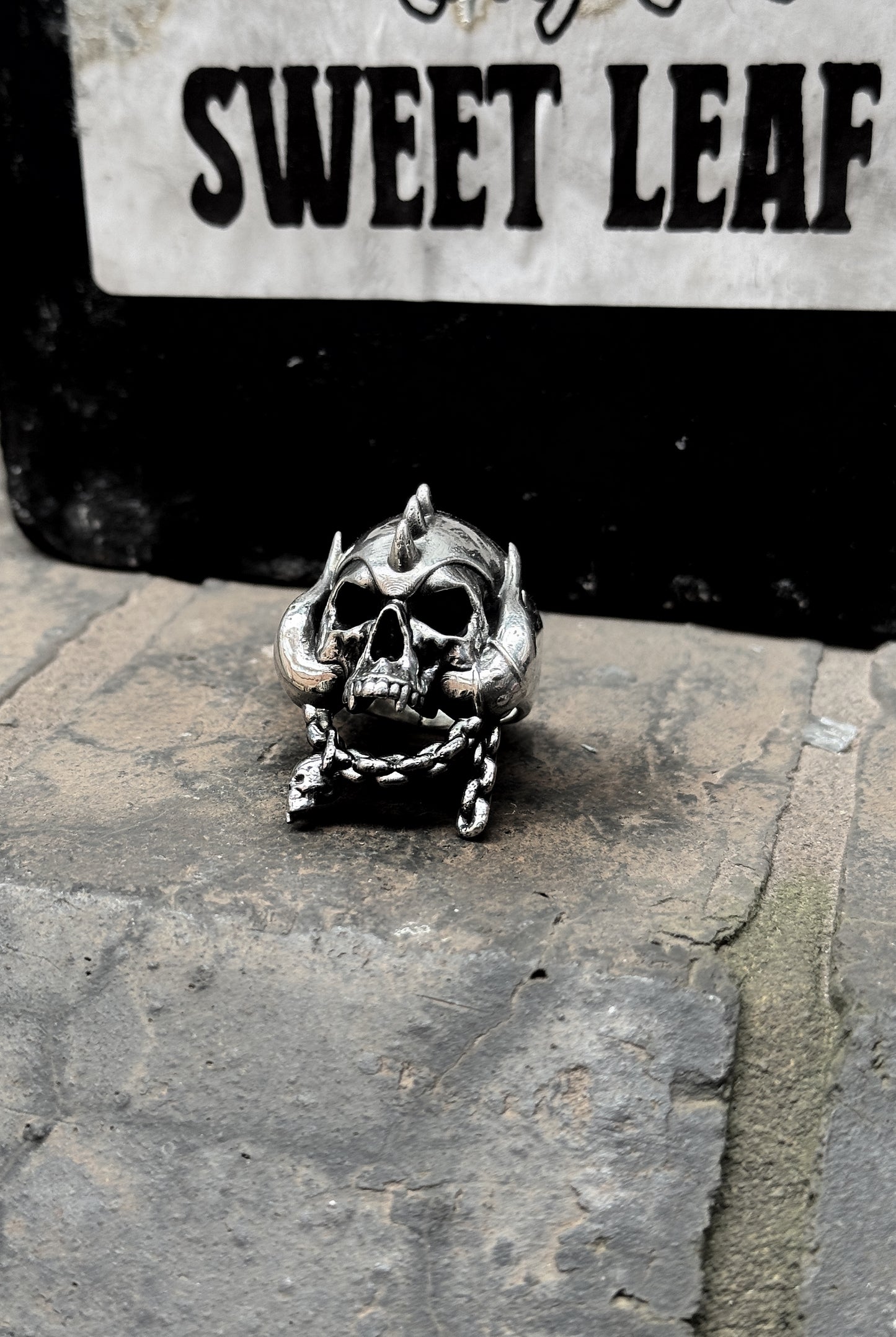Snaggleskull