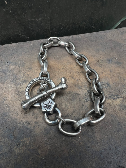 Sweet Leaf Wrist Chain