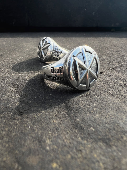 Dead Kennedys: Too Drunk